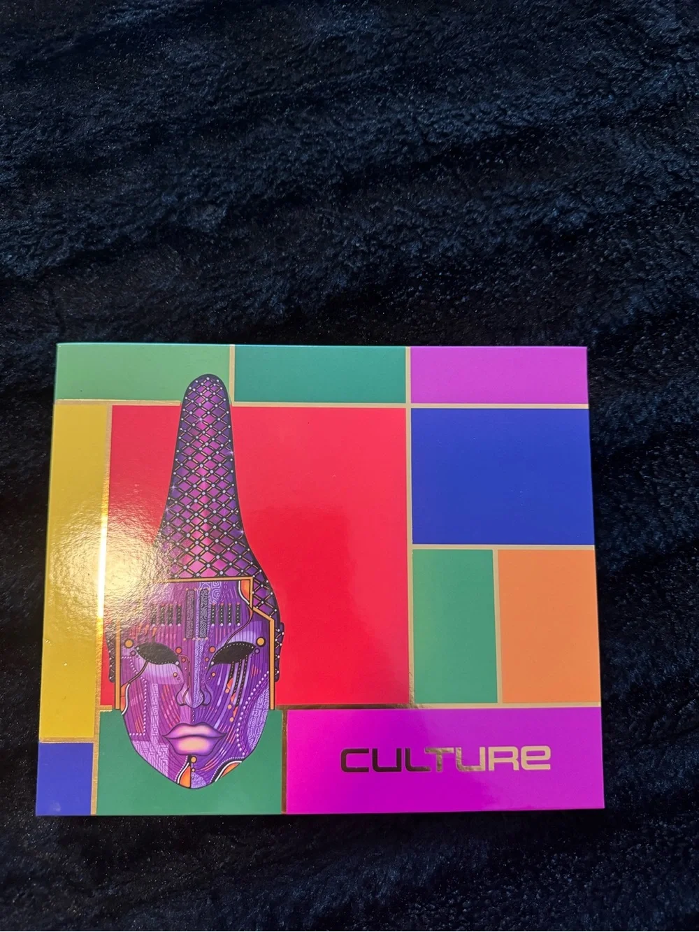 Juvia's Place Culture Eyeshadow Palette — Bright Red, Pink, Blue & Green Shades